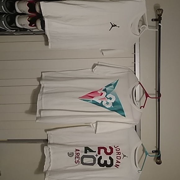 Clothes - Picture 4 of 5